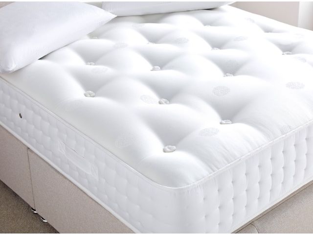 Cotswold 1500 Pocket Sprung 6ft Super King Size Divan Set