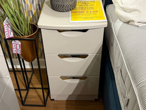 Clearance - Castel Bedroom Set