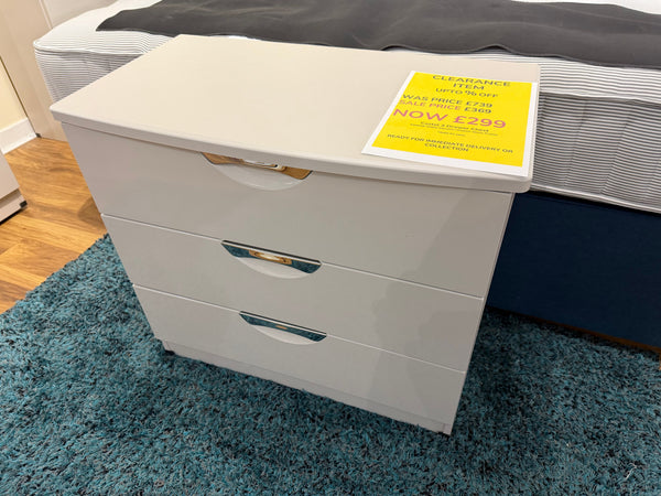 Clearance - Castel Bedroom Set