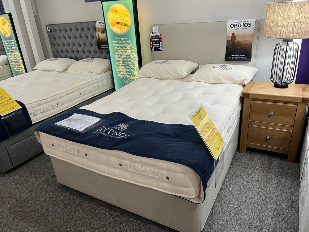Clearance - Hypnos 4ft6 Double Orthos Support 6 2 Drawer Divan Set with Headboard - FIRM