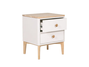 Maverick Bedside