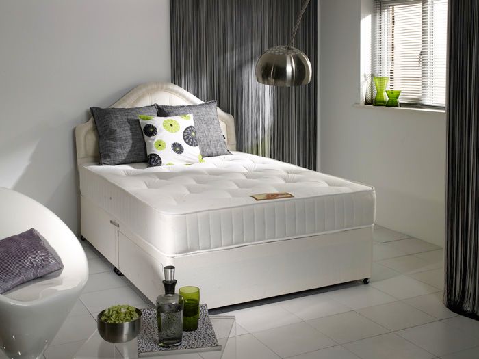 Sussex Open Coil Sprung 2ft6 Small Single Divan Set