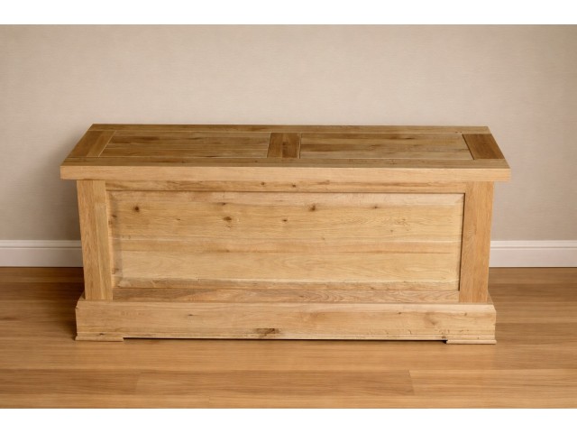 Francis Solid Oak Blanket Box