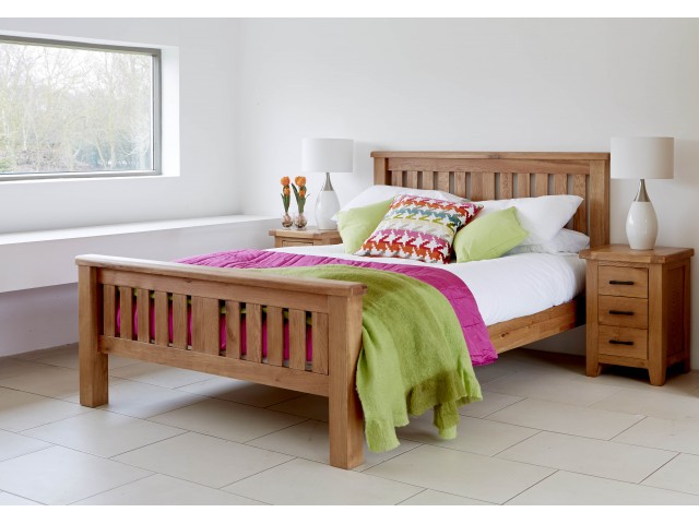 Hastings Solid Rustic Oak 5ft Bed Frame 