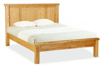 Salford Oak 4ft6 Panelled Bed Frame  