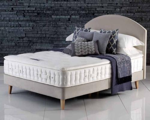 Hypnos Pillow Top Classic Pocket Sprung 2ft6 Divan Set 